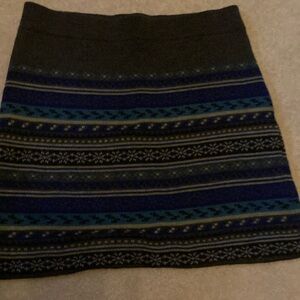 Wool skirt. Great over yoga leggings.  Ibex. Sz large. Blue multi color